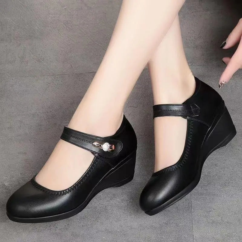 Women's Elegant Heeled Leather Orthopedic Mary Janes