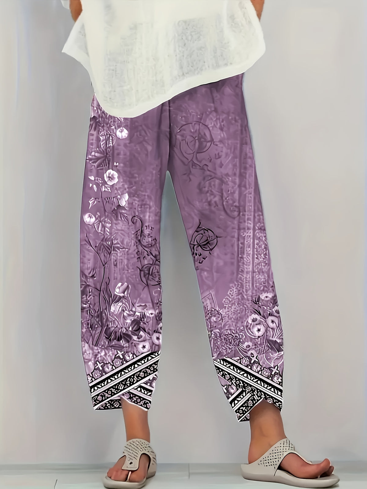 Marigold | Women's Vintage Floral Capri Pants