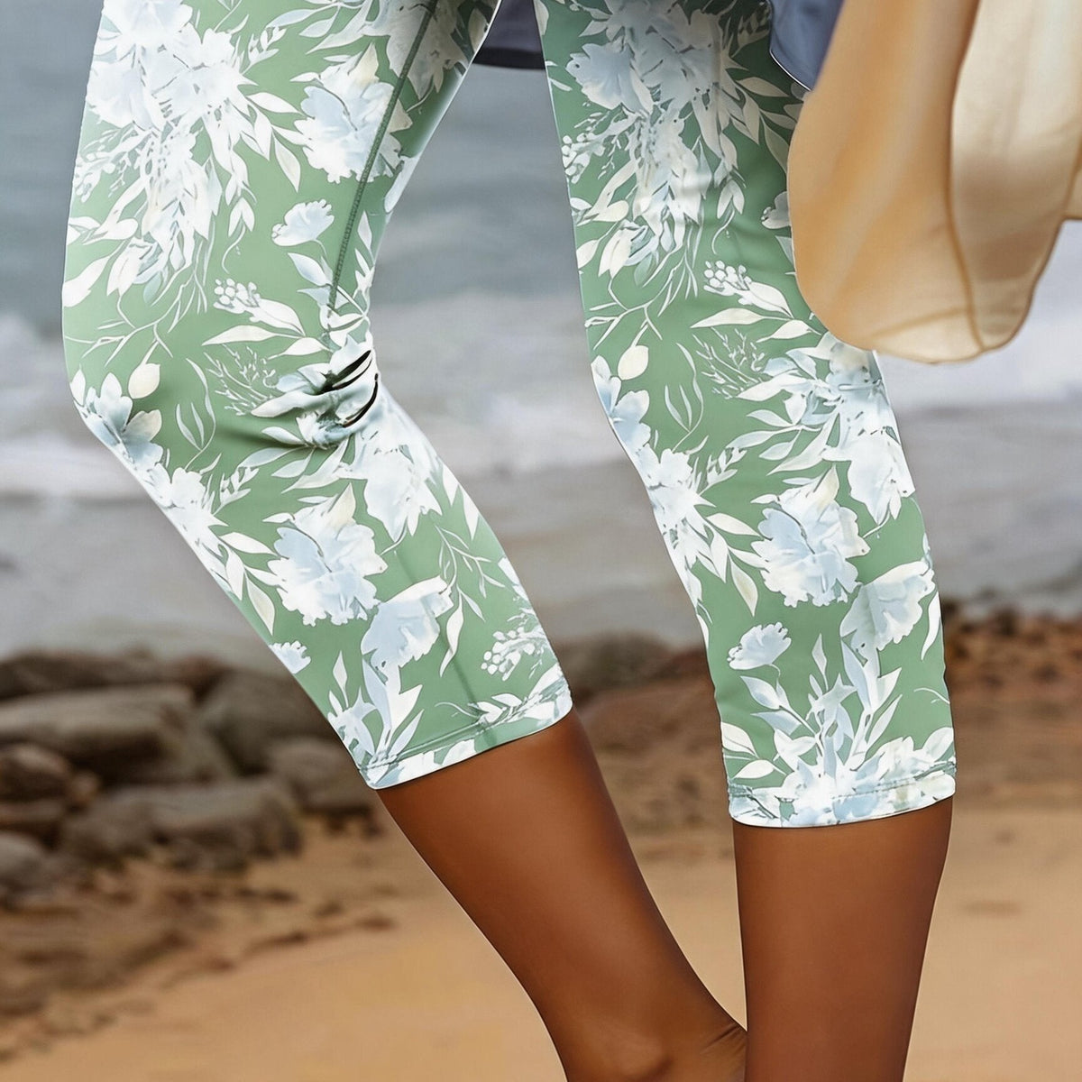 Women's Casual Floral Knit Capri Legging Pants - Yellow-Green